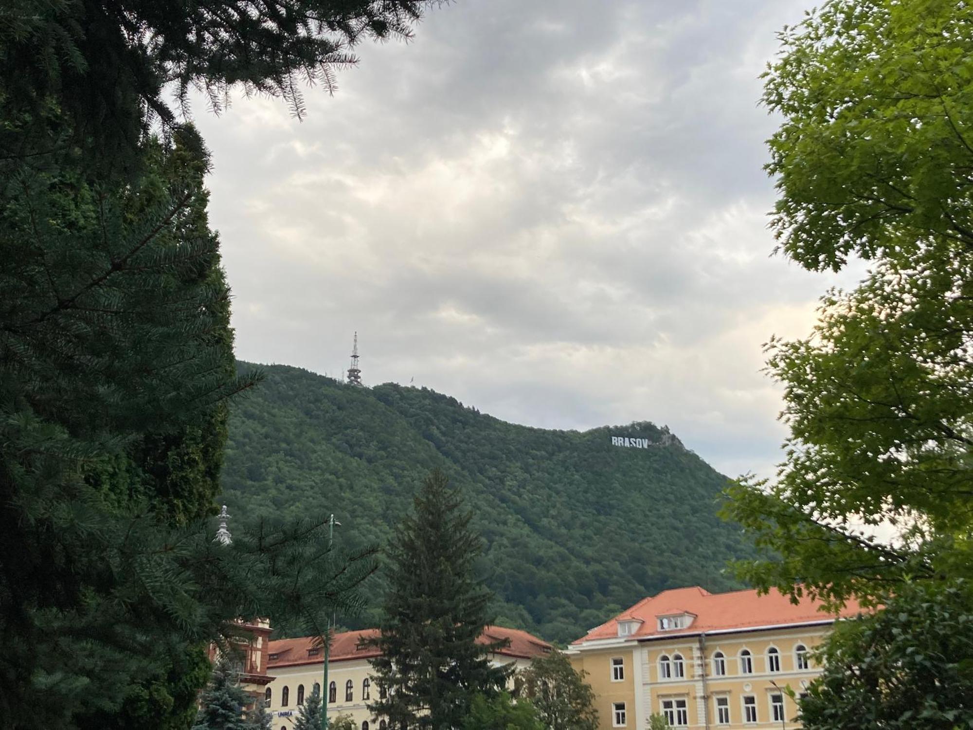 Cosy Hideaway Apartment Brasov Exterior photo